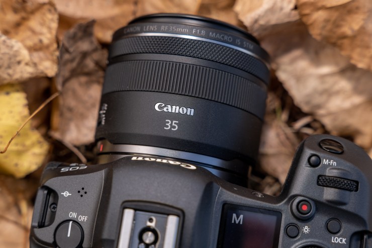 Lenses for the Canon EOS R10