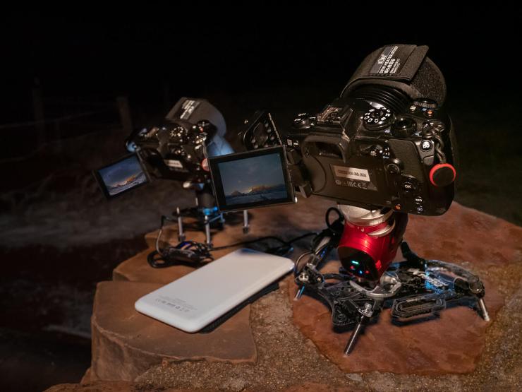 Gear for night photography in the cold photo