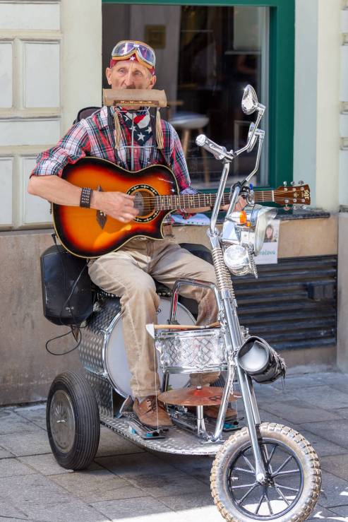 Street musician one man band